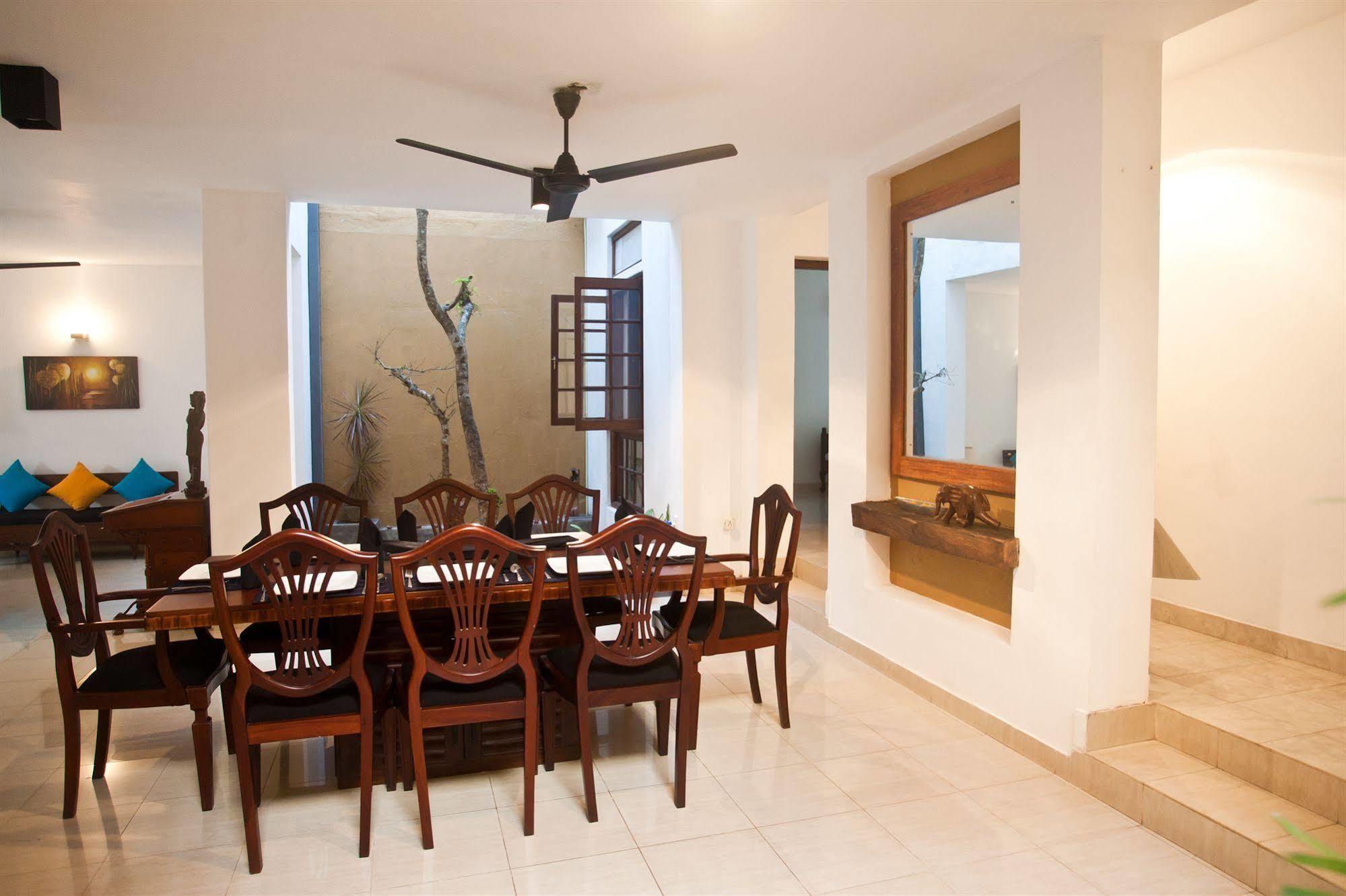 Lavinia Villa Dehiwala-Mount Lavinia Exterior photo
